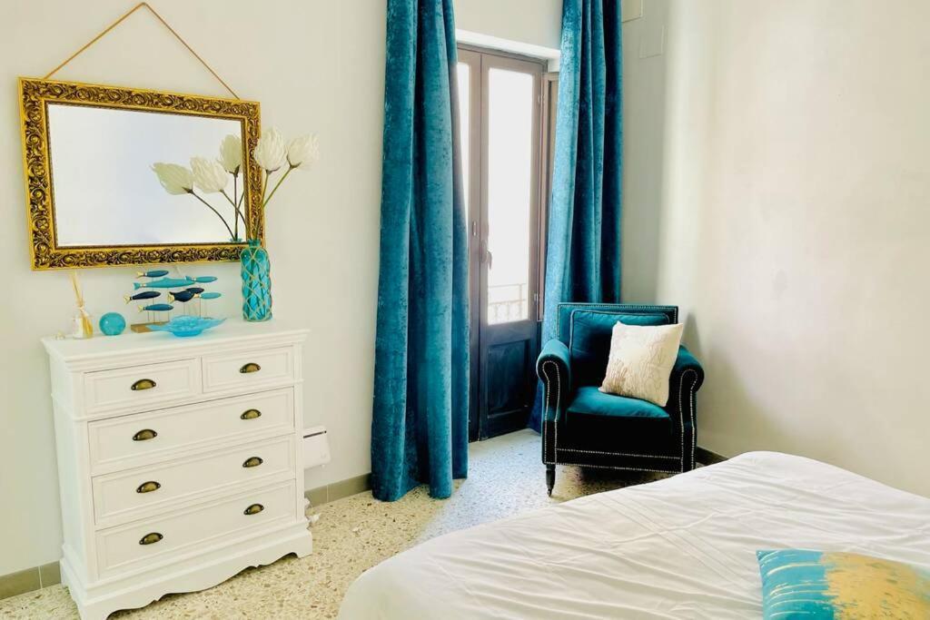 Trapani Centro Storico Apartment, Great Central Location! All New Furniture And Appliances! 외부 사진